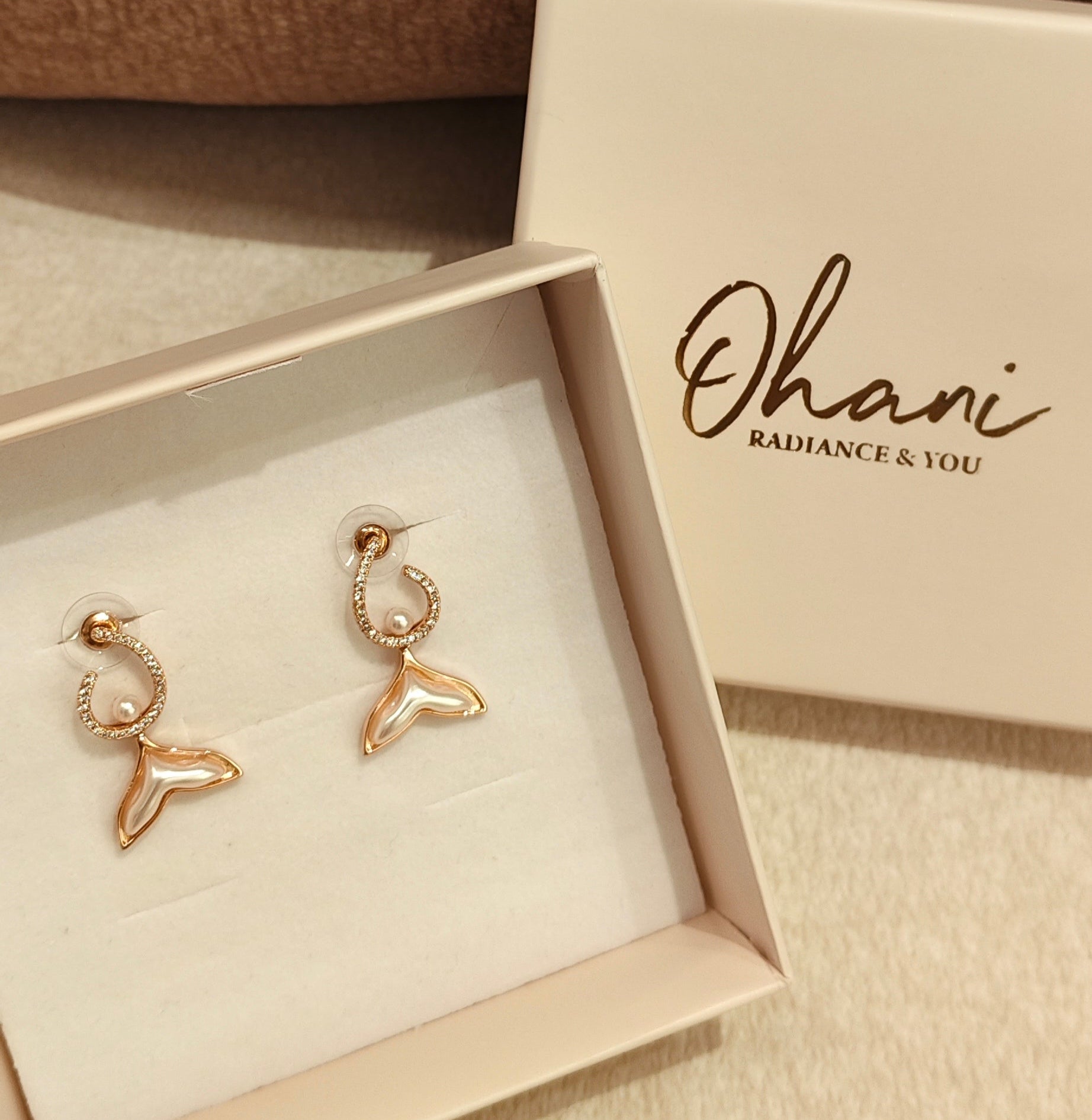 Pearl of Heart Earrings